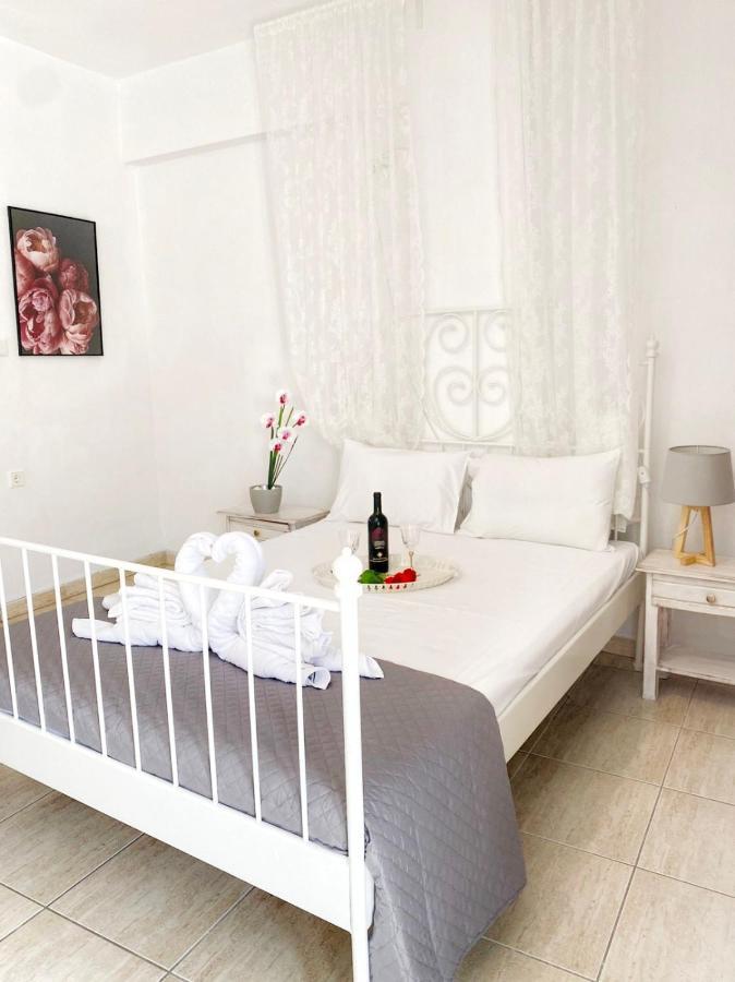 Delia Apartments Пефкохори Экстерьер фото