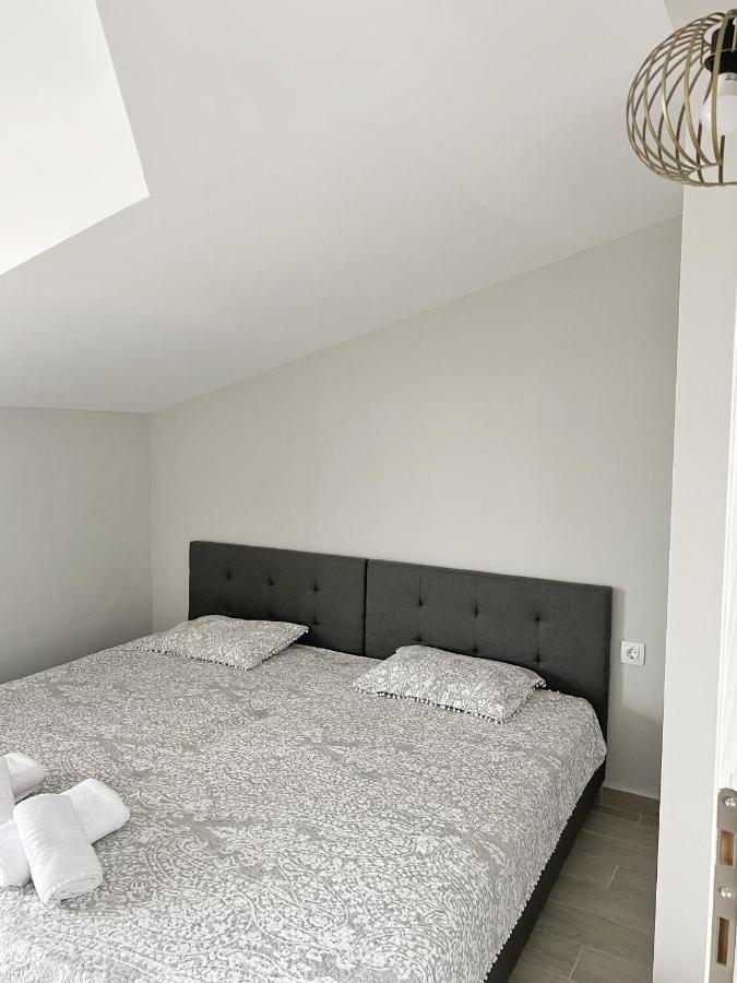 Delia Apartments Пефкохори Экстерьер фото